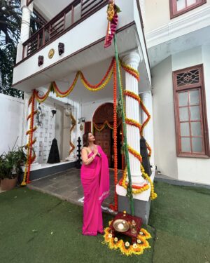 Deepali Pansare Instagram - गुढीपाडव्याच्या आणी नवीन वर्षाच्या शुभेच्छा ❤️
#gudipadwa #ugadi #deepalipansare