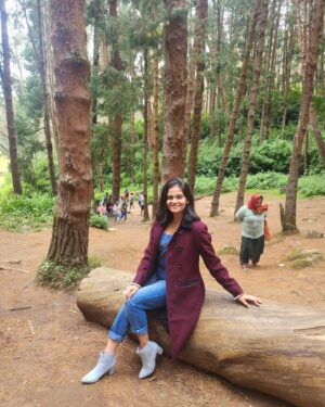 Deepika Tripathy Instagram - #pine forest#ooty# nature#with husband#feeling awesome 👌#❤️❤️ #🧿