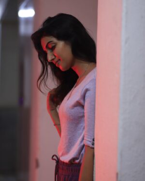Deepika Damu Instagram - Let’s not forget >>
Pc: @prasan__pk ❤️

#kanaakaanumkaalangal #vijaytelevision #disneyplushotstartamil #deepikainkanaakaanumkaalangal #deepuuinkanaaasharitha #deepuuharitha #deepuuharithakanaa  #harithatomboy #deepuutomboy #deepuuharithatomboy #deepuureels #deepuuofficial #reels #deepuuinsaree #ᴛʀᴇɴᴅɪɴɢʀᴇᴇʟs