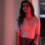 Deepika Damu Instagram - Let’s not forget >> Pc: @prasan__pk ❤️ #kanaakaanumkaalangal #vijaytelevision #disneyplushotstartamil #deepikainkanaakaanumkaalangal #deepuuinkanaaasharitha #deepuuharitha #deepuuharithakanaa #harithatomboy #deepuutomboy #deepuuharithatomboy #deepuureels #deepuuofficial #reels #deepuuinsaree #ᴛʀᴇɴᴅɪɴɢʀᴇᴇʟs