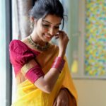Deepika Damu Instagram - 💛✨ Captured @shot.ssup @midaswesuals #kanaakaanumkaalangal #vijaytelevision #disneyplushotstartamil #deepikainkanaakaanumkaalangal #deepuuinkanaaasharitha #deepuuharitha #deepuuharithakanaa #harithatomboy #deepuutomboy #deepuuharithatomboy #deepuureels #deepuuofficial #reels #deepuuinsaree #ᴛʀᴇɴᴅɪɴɢʀᴇᴇʟs