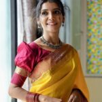 Deepika Damu Instagram - 💛✨ Captured @shot.ssup @midaswesuals #kanaakaanumkaalangal #vijaytelevision #disneyplushotstartamil #deepikainkanaakaanumkaalangal #deepuuinkanaaasharitha #deepuuharitha #deepuuharithakanaa #harithatomboy #deepuutomboy #deepuuharithatomboy #deepuureels #deepuuofficial #reels #deepuuinsaree #ᴛʀᴇɴᴅɪɴɢʀᴇᴇʟs