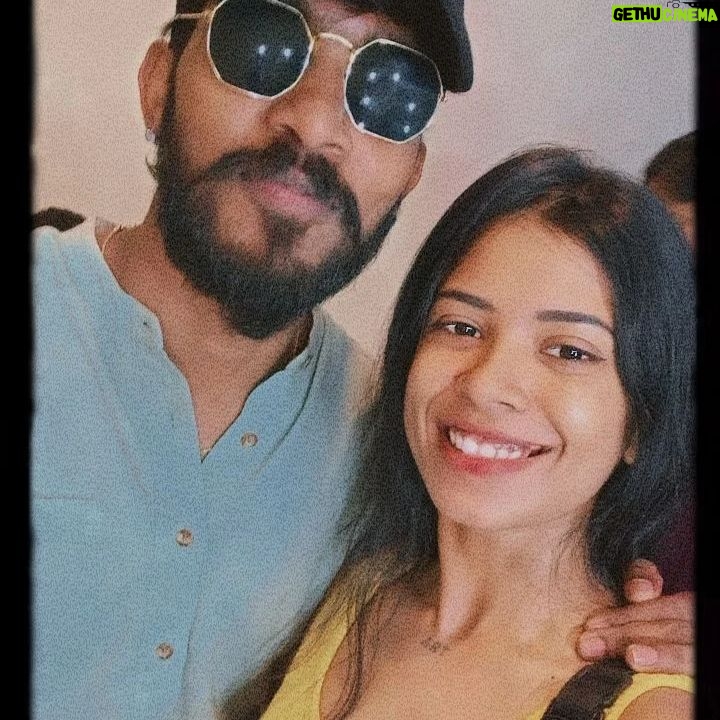 Deepika Damu Instagram - My Majors❤️ People who didn't give up on me even when I did!🧿 Gratitude post🙏 @yobu_lucas thank you so much for being the best❤️as always 💯🔥 I trust you the most Masterrrrrr💯 @rishi_kumar_jodi you are my favourite annoying partner 💕 , thank you for believing in me! @deepuuofficial muhwaaaa is all that I can give you 💋 @navalarasan_5 nandrighal 🔥 en jammmi💃 Riya thank you toooo 🔥 @kalai_official_david passaaaaamalareyy cute da anna nee 💕 thank you for choosing me as your sister 🙏 @araniya.7 @virushigaasrikumar Thank you for being the best support pillars when I felt low💕 love you twooo💃💃🥺 @manojjacksonofficial I adore the love & care you have for deepu 💯 and thank you for supporting both of us 💃