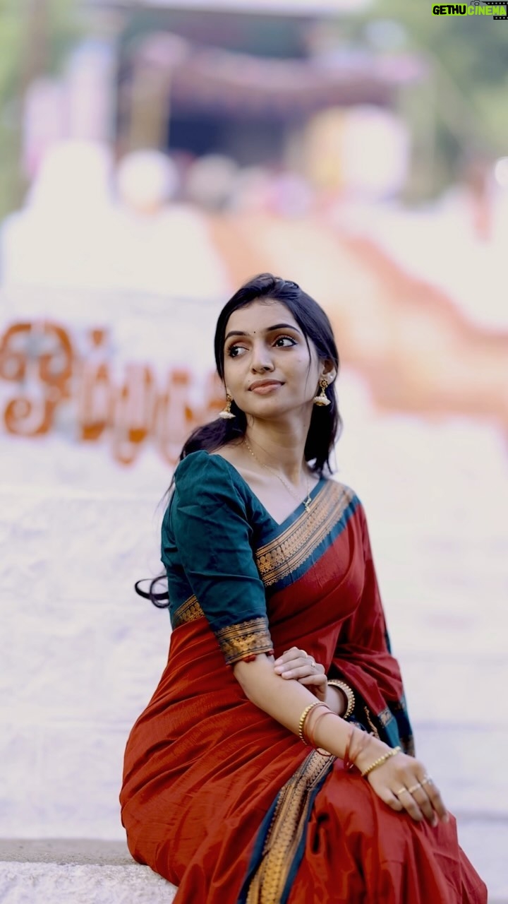 Deepika Damu Instagram - Divine intervention ✨ 🎥: @arunprasath_photography Attire: @weddingstudio_skar #nomakeup #kanaakaanumkaalangal #vijaytelevision #disneyplushotstartamil #deepikainkanaakaanumkaalangal #deepuuinkanaaasharitha #deepuuharitha #deepuuharithakanaa #harithatomboy #deepuutomboy #deepuuharithatomboy #deepuureels #deepuuofficial #reels #deepuuinsaree #ᴛʀᴇɴᴅɪɴɢʀᴇᴇʟs #dancevideo #jodiareuready #jodiareuready💃🕺 #deepikadamu #deepikajodi