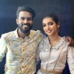 Deepika Damu Instagram – Thank you so much anna For trying to make things easier for me. You help me out as much as you can and assure me that you’re always there. And u r standing up for me and being someone I can rely upon.🥹🫶🏻
I really trust you anna and it means the world to me that you’re always there to support me.
Thanks for always listening to me, supporting me, and encouraging me.✨

You’re the BEST👍🏻💯
@yobu_lucas

MUA : @sandhya_23__ 

#kanaakaanumkaalangal #vijaytelevision #disneyplushotstartamil #deepikainkanaakaanumkaalangal #deepuuinkanaaasharitha #deepuuharitha #deepuuharithakanaa  #harithatomboy #deepuutomboy #deepuuharithatomboy #deepuureels #deepuuofficial #reels #deepuuinsaree #ᴛʀᴇɴᴅɪɴɢʀᴇᴇʟs #dancevideo
#vijaysong #thalapathy #velaayutham #leo #molachumoonu