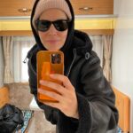 Defne Kayalar Instagram –