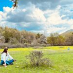 Defne Kayalar Instagram – Bahar üzerinden bize bir söz verilmişti 🌿