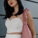 Della Dartyan Instagram - Day spent with some sweets and a sweeter arm candy ✨ @tumitravel @mapfashion #TUMI #TUMIIndonesia #TUMIAsra