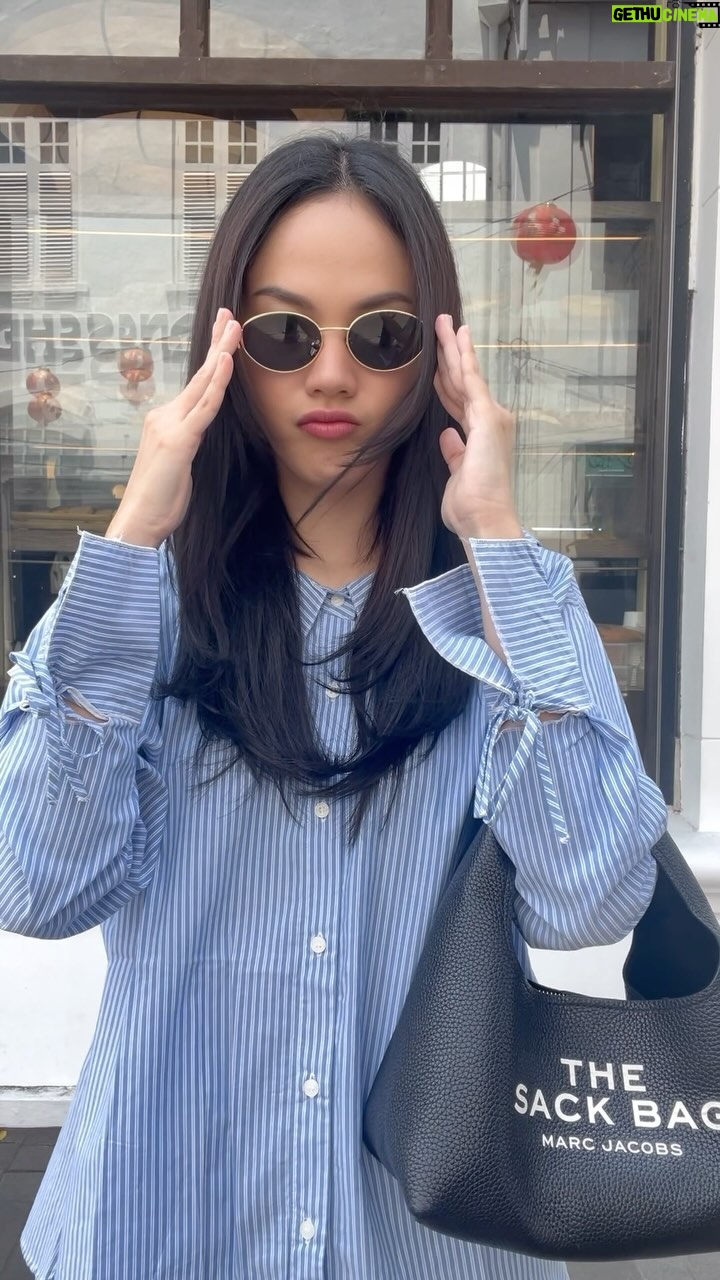 Della Dartyan - 3 Likes - Just me & my mini Sack Bag
@marcjacobs @gapluxury
#GapLuxury #StylingwithMARCJACOBS