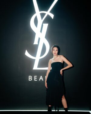 Della Dartyan Instagram - Celebrating MYSLF, the new fragrance from @yslbeauty ✨
#MYSLF #YSLBeautyID
📸 @snap.nuel