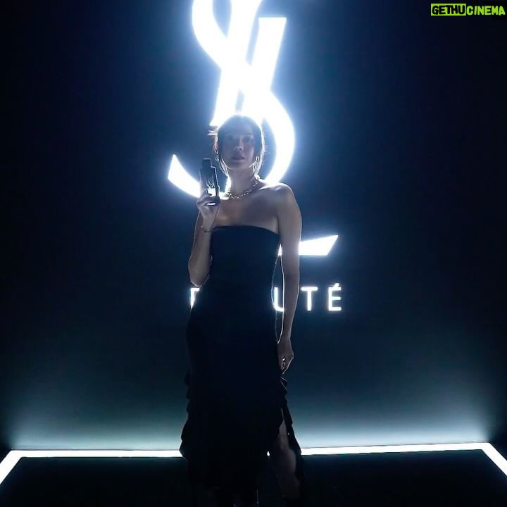 Della Dartyan - 3 Likes - Celebrating MYSLF, the new fragrance from @yslbeauty ✨
#MYSLF #YSLBeautyID
📸 @snap.nuel