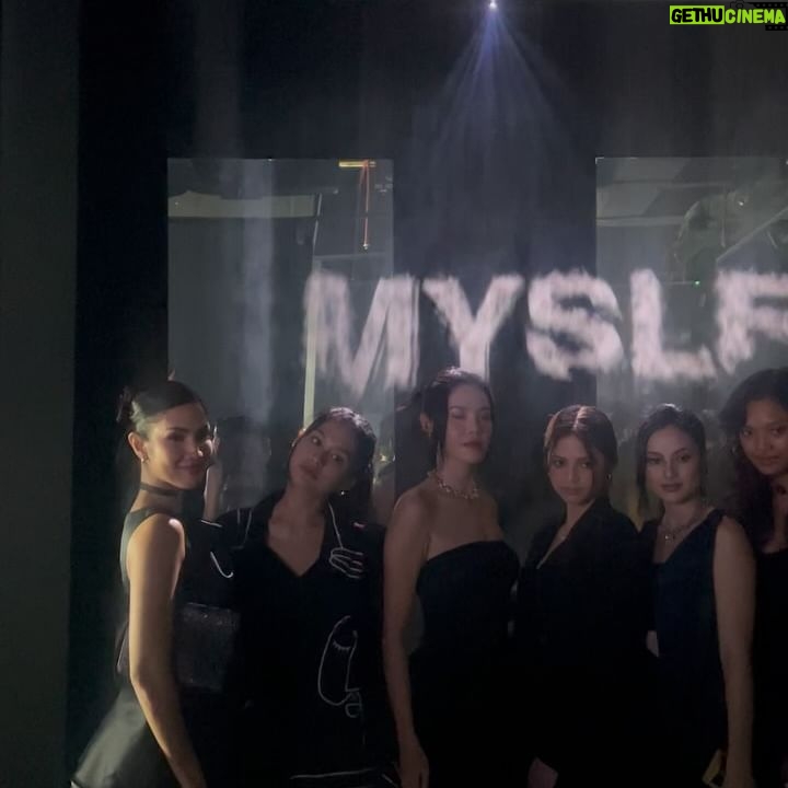 Della Dartyan - 3 Likes - Celebrating MYSLF, the new fragrance from @yslbeauty ✨
#MYSLF #YSLBeautyID
📸 @snap.nuel