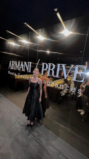 Della Dartyan Instagram - The Art of Fragrance: ARMANI/PRIVE Collection in Collaboration with @bazaarindonesia ✨

@armanibeauty 
#ArmaniBeautyID #ArmaniPrive
