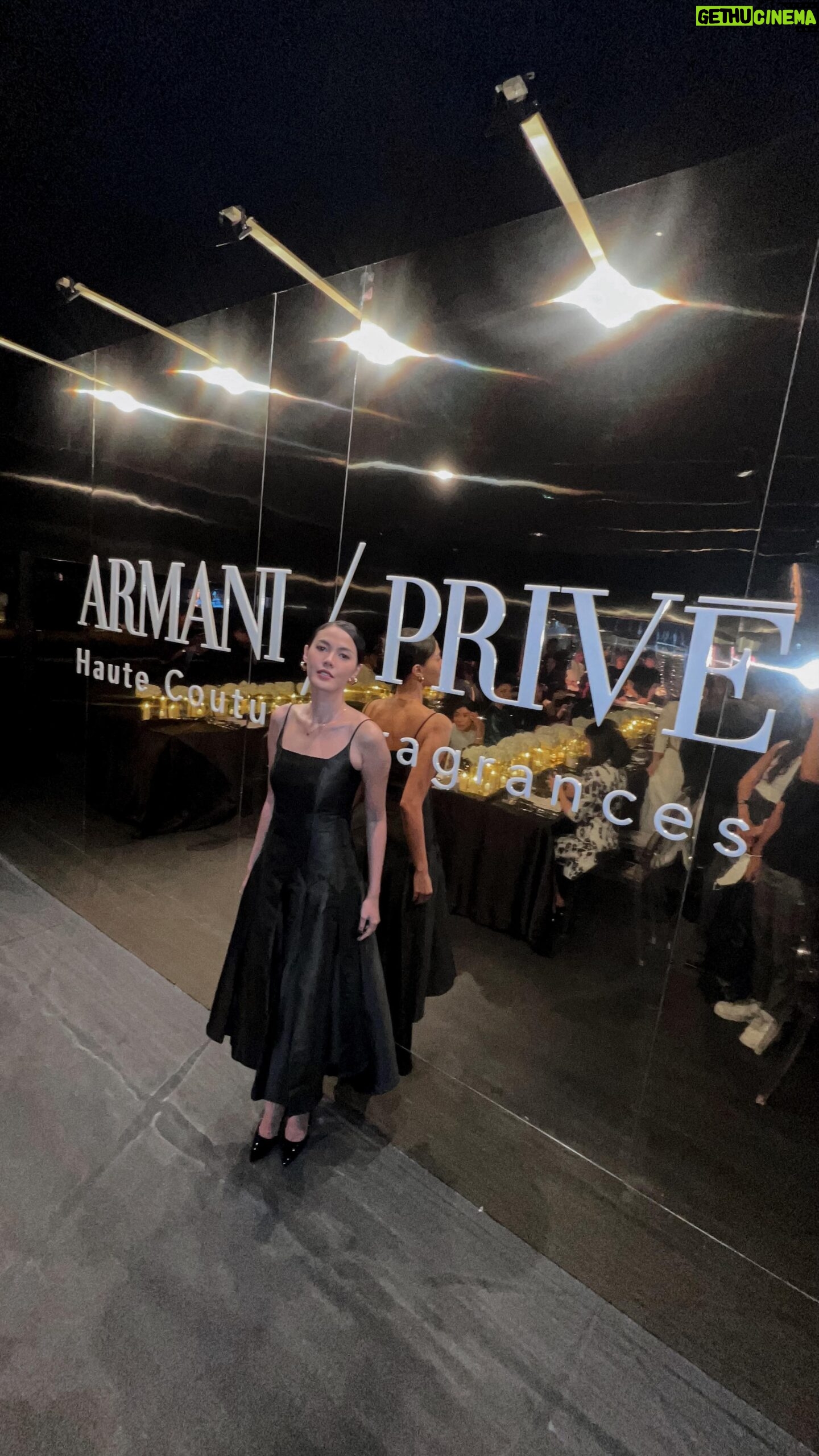 Della Dartyan - 3 Likes - The Art of Fragrance: ARMANI/PRIVE Collection in Collaboration with @bazaarindonesia ✨
@armanibeauty
#ArmaniBeautyID #ArmaniPrive