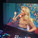 Delphine Wespiser Instagram - Nourrir le corps et l’esprit 🌱 « Delphine en toute serenite » c’est bientôt sur @nutriradio 🎙️ 🎬 #confidences #bienetre #entrenous