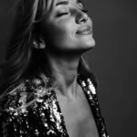 Delphine Wespiser Instagram - 🖤 #love