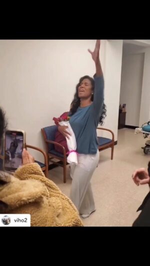 Denise Boutte Instagram - NEVER Take Your Blessings for Granted!  #GratitudeAlways 💝 To the AMAZING #AMothersIntuition Cast & Crew, my Baby Boss @cassigers… Couldn’t have done it without you!!! Thank You for capturing this moment, Editor Extraordinaire Victor C. Hogan @viho2 XoXo-DB’ #Weeziana #WeezianaGirl #gratitude @americanblackfilmfestival @tycorfilms @releveent 
WON’T HE DO IT?!?!