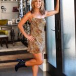 Denise Austin Instagram – Saturday date night!!! I just love spending extra quality time with my hunny bunny!! Even after 40 years married I am still so excited to be with him!! Whether it’s going out to dinner, going for a walk together or just relaxing at home I feel forever grateful for our love and respect for each other.. I hope you all are enjoying your Saturday night… xoxo