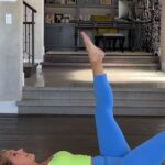 Denise Austin Instagram - I love hearing comments like this!!! I have loved Pilates for years… and it brings me so much JOY to hear that what I do helps people exercise consistently and enjoy it!! Here’s one of the best Pilates moves you can do.. It’s the Single Leg Stretch. It really targets your entire core, and helps to stabilize the spine. As I’ve always said, your spine is your lifeline!!! Give this move a try today! And if you love it, download my app for the full workout along with more full Pilates workouts!!