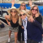 Denise Austin Instagram – Happy #InternationalWomensDay!!!! YESSSS!! We are STRONGER TOGETHER!!! Each and every day I am so thankful to be side by side such strong, confident & inspiring women!!! Especially my amazing daughters @kellyaustinmentoring & @katieaustin who are both so kind, so smart and lead with integrity!!! Which warms my heart..proud beyond words. 

My 3 devoted sisters and it all started with our dear Mom who instilled in us girls that we can achieve anything we put our hearts into!!! And to all my wonderful friends, women I work with and YOU!! I am constantly reminded how empowering it is to be a woman!!! There is nothing we can’t achieve as long as we work hard, have faith, stay determined and do everything from a place of love and passion!! Always remember we are stronger together and I will always be here to encourage you and support all of you to live a healthy and happy life!!! Let’s CELEBRATE all women!!! Xoxo