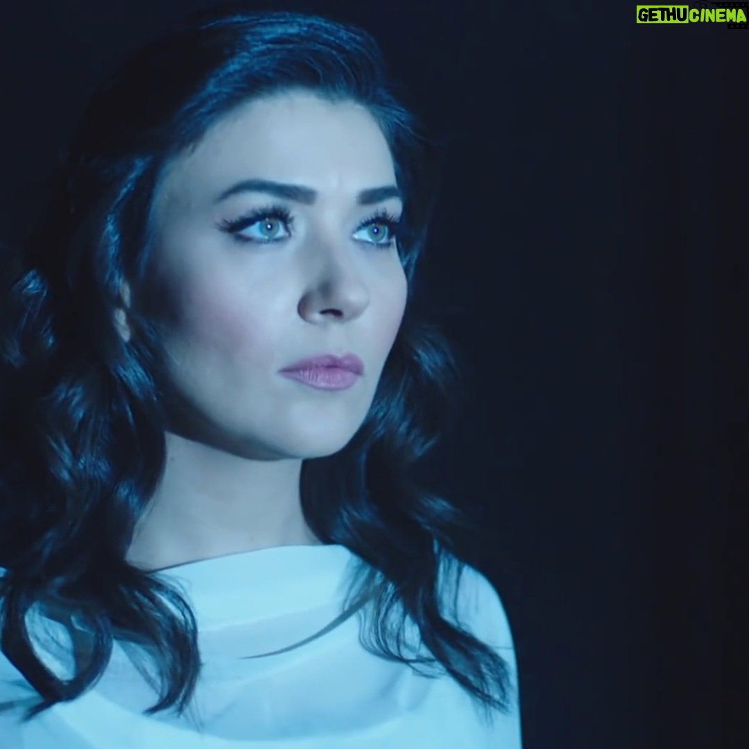 Deniz Bolışık - 4.7K Likes - Gitmek yada kalmak işte bütün mesele bu ; olsa ya 🤪🧐🤓