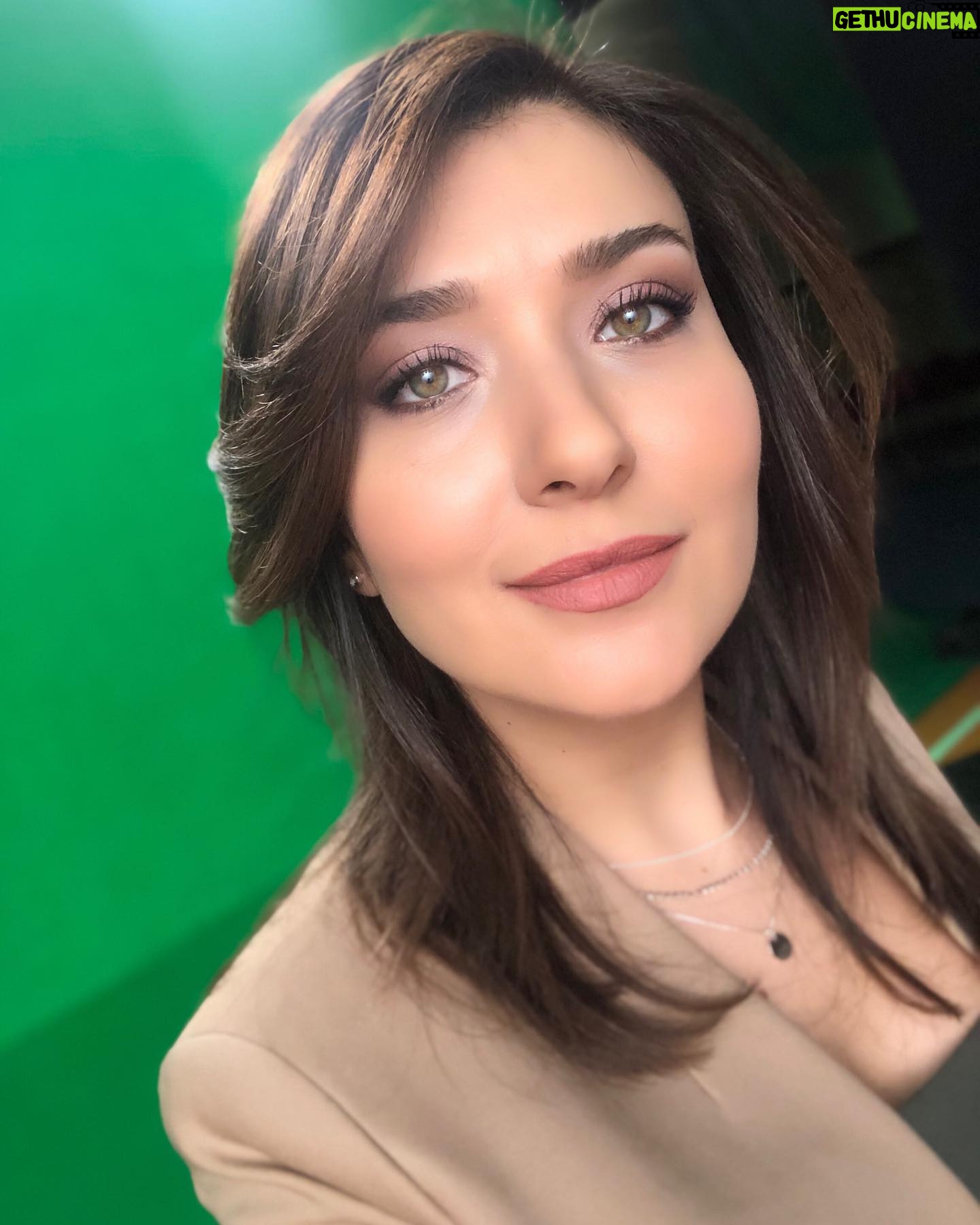 Deniz Bolışık - 2.6K Likes - 🌱🌱
Once Upon A Time :)