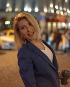 Actress Deniz Bolışık HD Instagram Photos and Wallpapers January 2023