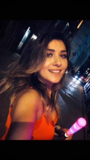 Deniz Bolışık Instagram - 🧹🧹Telefon beni temizle diye çığlık atıyor 🧹🧹