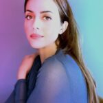 Deniz Barut Instagram - .something happened new, good, sweet,colourful. #otoportre