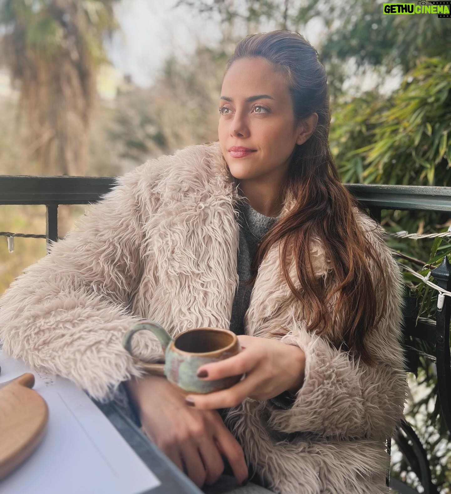 Deniz Barut Instagram - Vallahi çiçek açtık…🪷