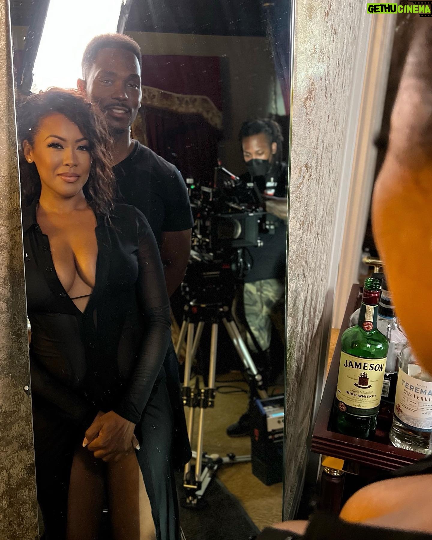 Denyce Lawton Instagram - #LatePost .. y’all know I’m already bad with social media LOL been a little busy over here 🥰 but … better late than never.. 😛🤷🏽♀️🫶🏽 @iambjbritt @directorcourtney @jaredwoffordent & I filmed a movie a couple of months ago for @tvonetv @swirlfilmsig … I just want you to know that what we worked through multiple lightening / thunderstorms, creepy bug infested woods with mini pterodactyls flying into my face and a lot of changes, but a lot of fun was had, bruises were made, literally blood was shed 😂😂 ( & BJ got the grunt of it 😂) forever friendships were made and bugs were swallowed by BJ all in the sake of bringing y’all a nice little romantic thriller.. there’s a little clip of it at the end of the slide 😂😂 COMING TO TV ONE OCT 15 😫😂🥰♥️ (A little appreciation note to all the crew who were so dope during filming and made life easier for us on a daily… love y’all fo life 🥰)
