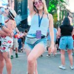 Denyzee Instagram – J’ai vécu ma meilleure vie cette année au Festival d’été de Québec 🤍 Petit récap de mes 11 jours de @festivaleteqc 🎉

Pour ceux qui me suivent depuis un certain temps, vous le savez c’est un des plus gros festivals en Amérique du Nord où la programmation de cette année était incroyable 😻 @pitbull @honeymoon @imaginedragons @greenday @foofighters @lescowboysfringants @gryffin @illenium @nervomusic et bien plus…

Merci à @bleufeu_ @festivaleteqc pour m’avoir permis de vivre ces moments riches en émotion ☀️
