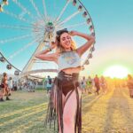 Denyzee Instagram - Coachella jour 1 #coachella #outfit 🎡☀️ expérience au top dans un des plus gros festival de musique des USA. Notez mon outfit /10! #coachellaoutfit #coachellastyle #ootd #music