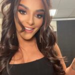Deonna Kupryk Instagram – rise & SHINE ✨