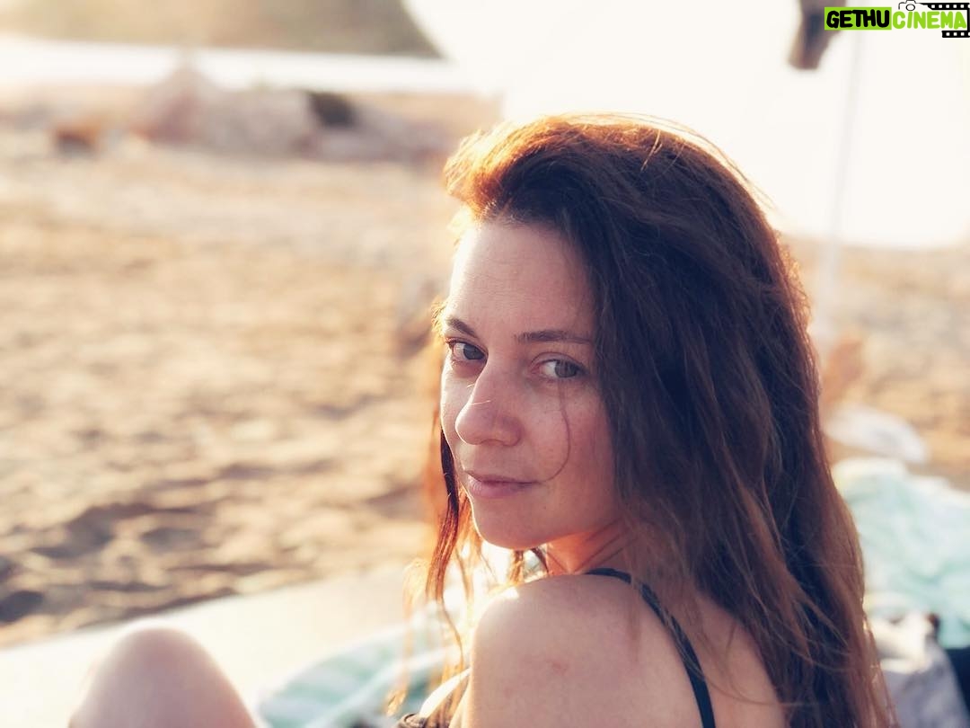 Derya Artemel - 9.1K Likes - ☀️