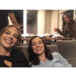 Derya Artemel Instagram - #KendiDüşenAğlamaz kamera arkası ve çok sevdiğim bir aile :) ❤️