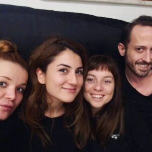 Derya Artemel Instagram - “Empatopya” 12 Aralık’ta Artı Sahne’de prömiyer yapıyor. Oyun tarihleri ve bilgi için bkz. @mamarttiyatro #empatopya #homoempathicus