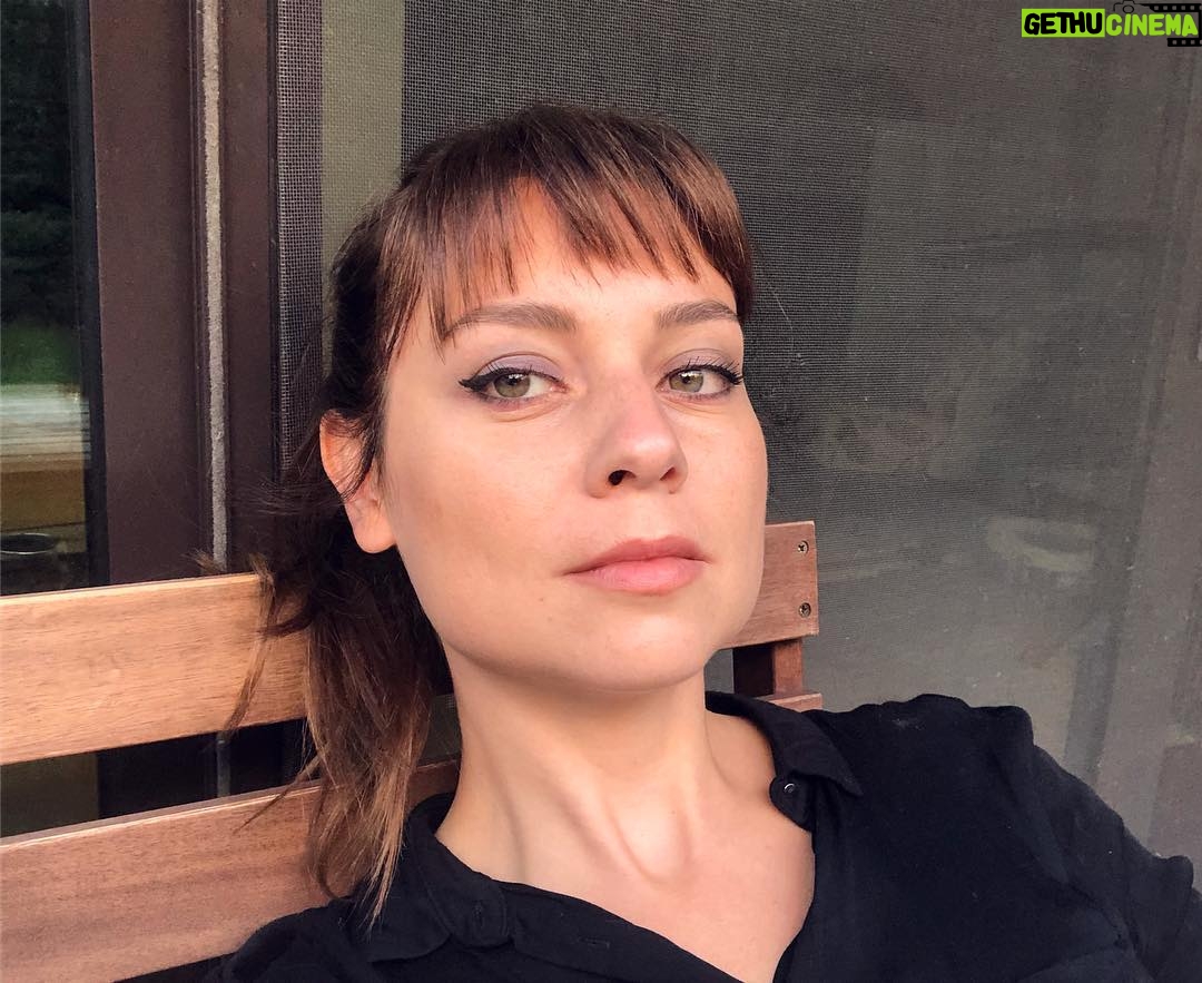Derya Artemel - 9.8K Likes -