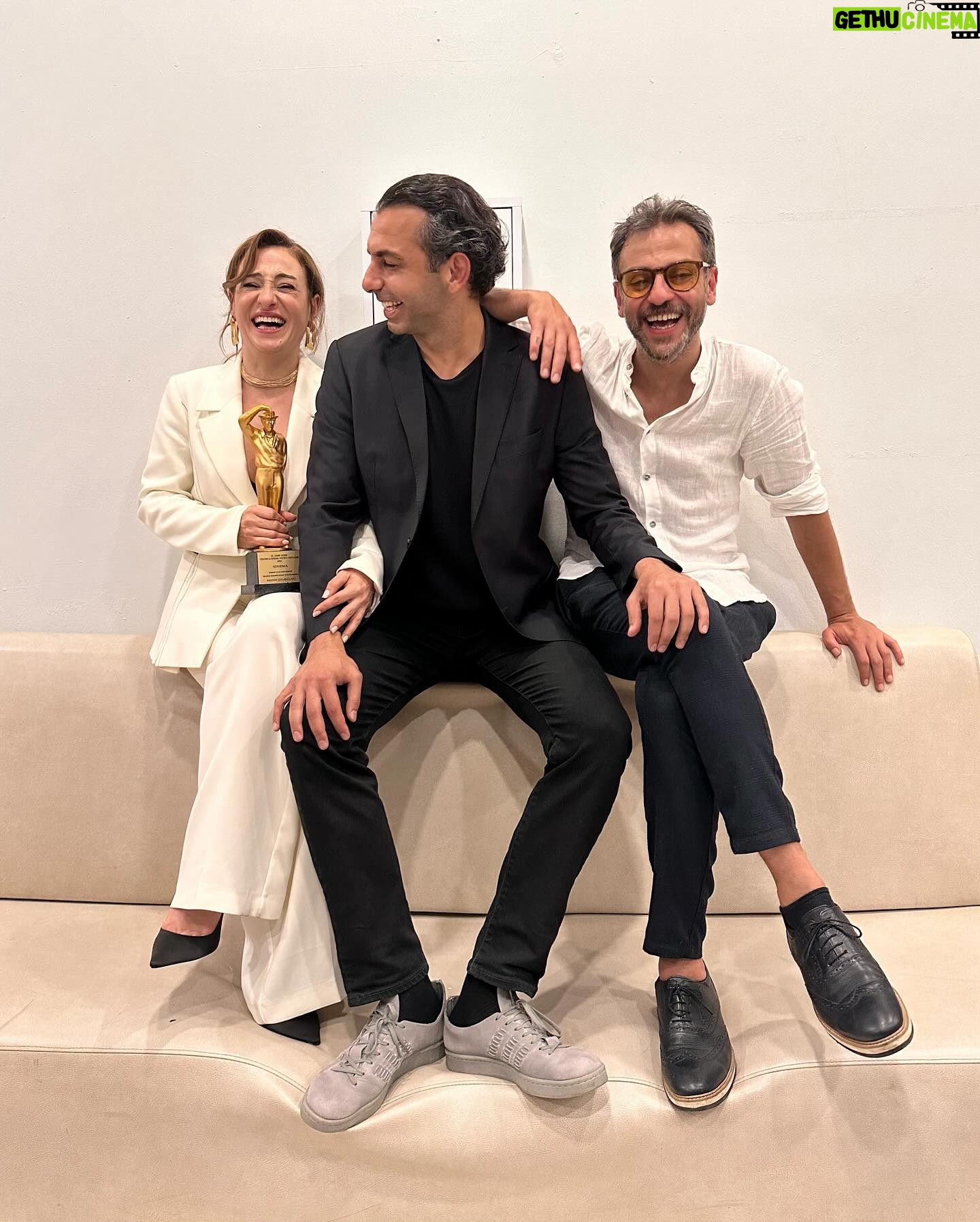 Derya Karadaş - 6.7K Likes - Dün çok güzeldi.
@sadrialisikodulleri 🤩