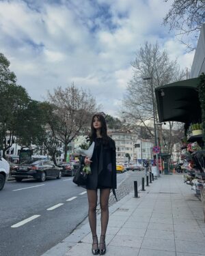 Derya Pınar Ak Instagram - .*･｡ﾟᵕ~☆.*･｡ﾟ
styling: @elifduzgunzzz 
@lesbenjaminsturkiye