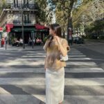 Derya Pınar Ak Instagram - Paris dump❤️
