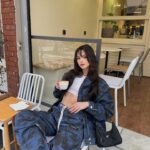 Derya Pınar Ak Instagram – coffee and post
styling: @elifduzgunzzz 💙