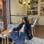 Derya Pınar Ak Instagram – coffee and post
styling: @elifduzgunzzz 💙