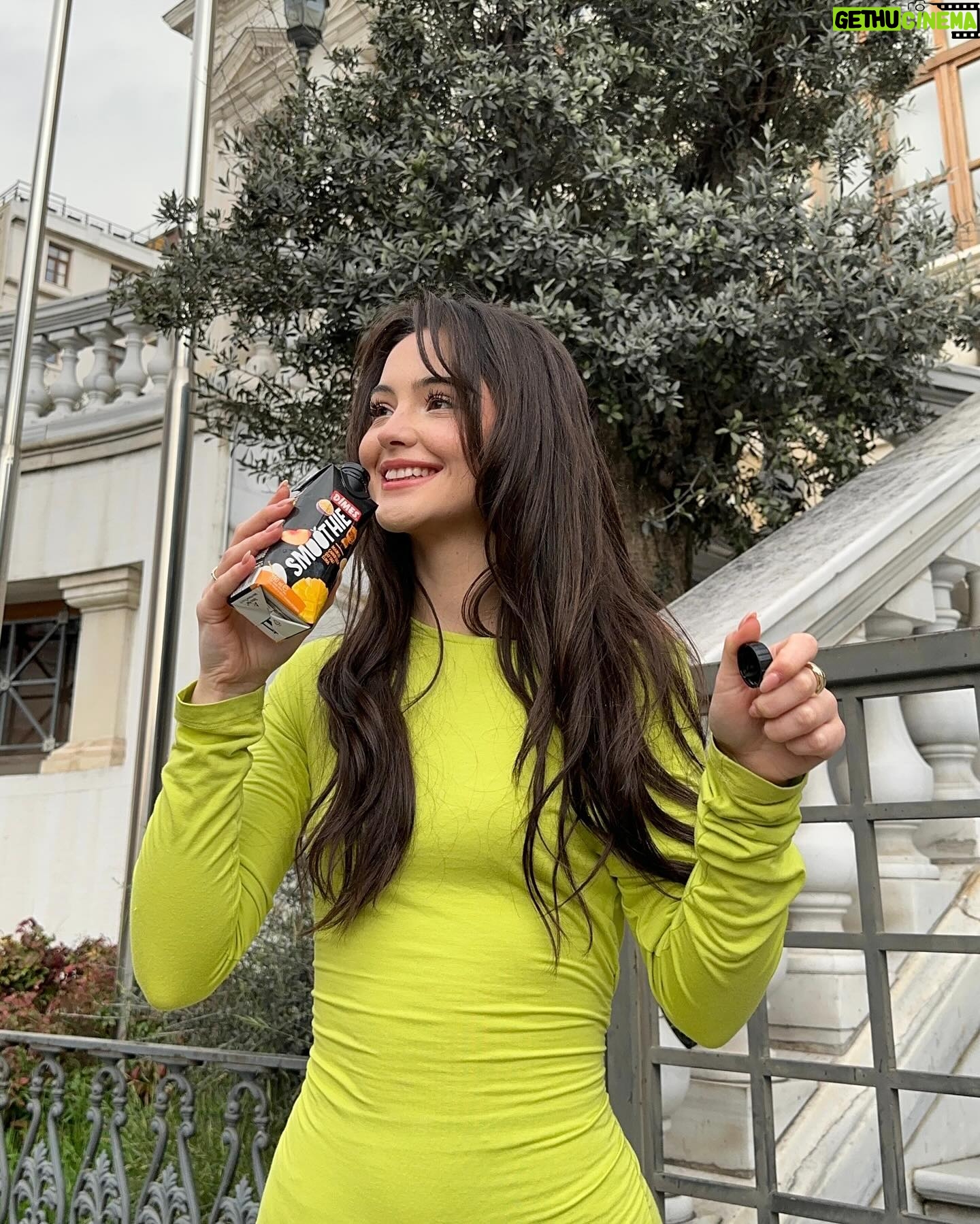 Derya Pınar Ak Instagram - Her gün DİMES Smoothie içen o kızsın 💁🏻♀️