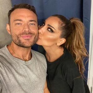 Despina Vandi Instagram - Well…hello NY!!!

 #nyc #concert #music #friends #backstage @giannetos