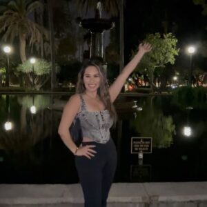 Destiny Monique Instagram - Fashion, Food, Fun….it’s pretty easy to keep me happy. 😁 Corset top by: @ver_luisant_clothing (linked in bio) . . . . #ad #fashion #style #corsettop