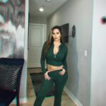 Destiny Monique Instagram – When every outfit is 🔥🔥🔥🔥@wihollofficial_ did that! And this is why they are my favorite brand! Thankful for this on going collaboration! 🤗
–
I love the fact that they gave me an 18% off code for you all as well! 😱 I just might use my own code and get a few more items. 😅 Use: Destiny18 <——
.
.
.
.
#haul #fashionstyle #fallfashion #wihollfashion #wiholl #stylepost #discountcode #ad