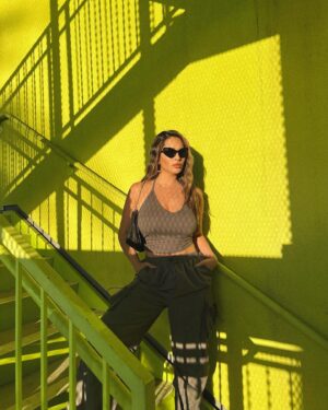 Destiny Monique Instagram - Just another day at the office… 📸
-
Outfit details along with discount code are posted on my YouTube channel (link is in my bio). This style and more up now in my latest haul. 
.
.
.
.
#ootd #📸 #fashionstyle