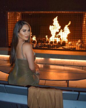 Destiny Monique Instagram - My version of glamping. 🤭 
.
.
.
.
#dressoftheday #mondaymood #style #fashion