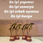 Devrim Yakut Instagram – Benim gurur tablom oldu bu akşam bu tablo.🙏Öğrencilerim ve arkadaşları yazdılar,yönettiler ve yapımcılığını üstlendiler ve alınlarının akıyla bu aşamaya geldiler.Gurur duyuyorum sizinle.Hep böyle üretken,kararlı,hak yemeden,zerafetinizi hiç kaybetmeden yola devam.❤️🙏🧚‍♂️Haaa bu arada filmde ben de varım💃🥰 #günbatımınabirkacgünkala